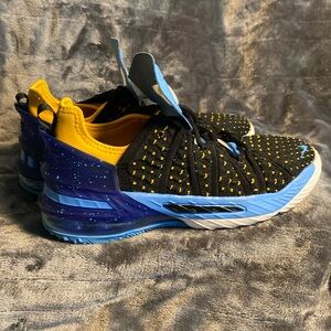 Nike Lebron 18 “Dynasty Minneapolis Lakers”